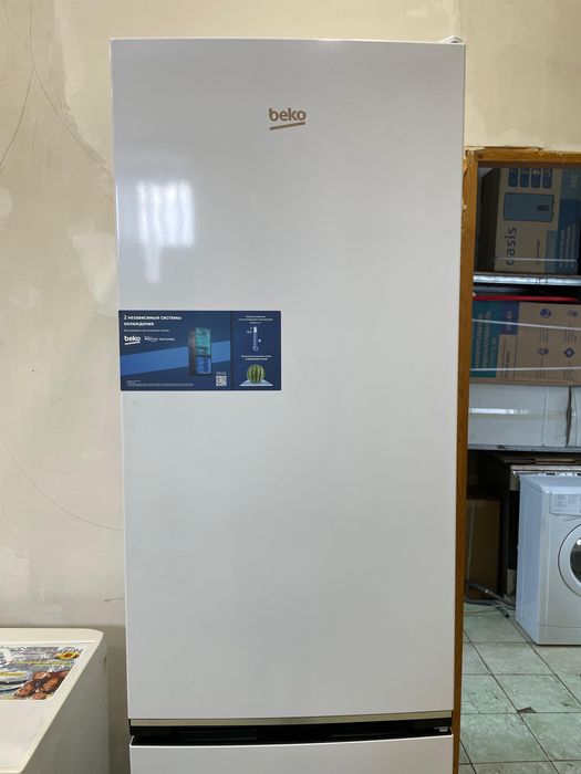 Продам новый холодильник BEKO