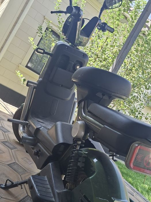 Скутер танк 800w