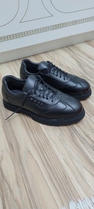 Зимний обувь Boss