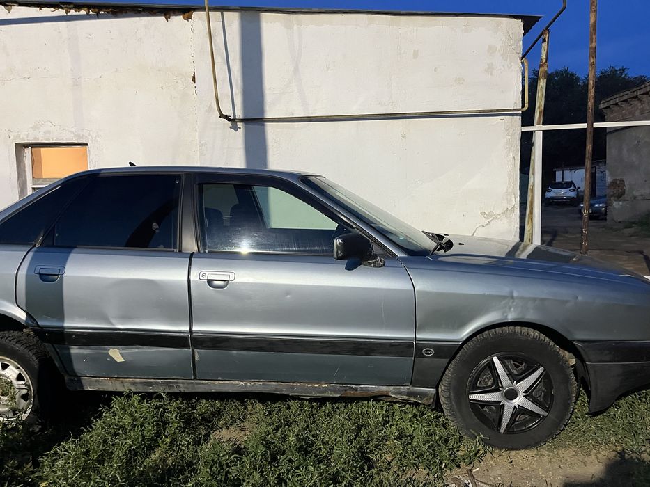 Продам машину ауди 80 Б3