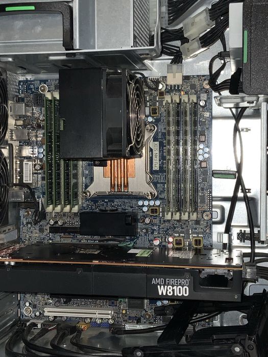 Работна станция hp z620