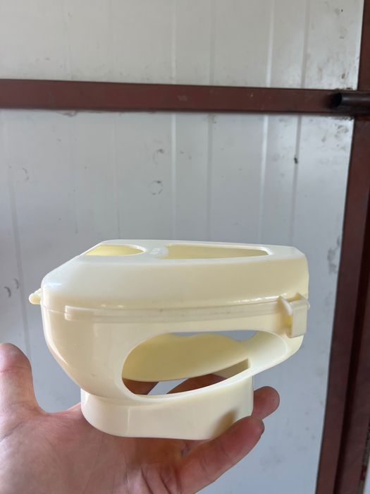 Станок стойка държач за гълъби