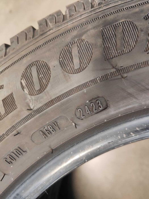 4бр. летни гуми 215/65/16C Goodyear