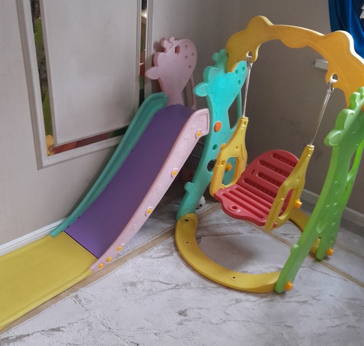 Горка с качелькой за 25000