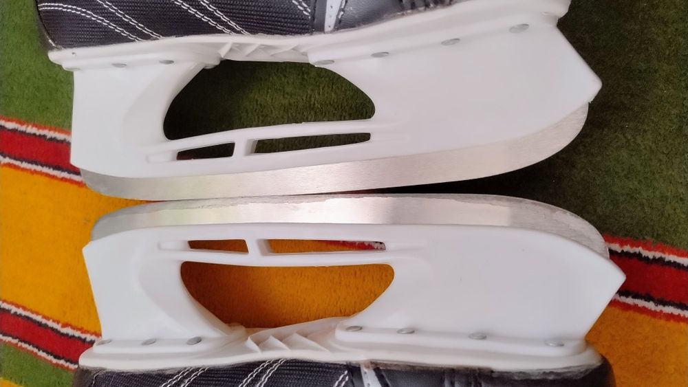 Коньки. Размер 44.