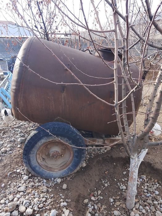 Цистерна на колёсах