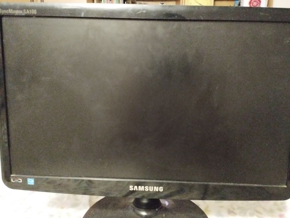 Samsung syncmaster sa 100 и benq g900hda