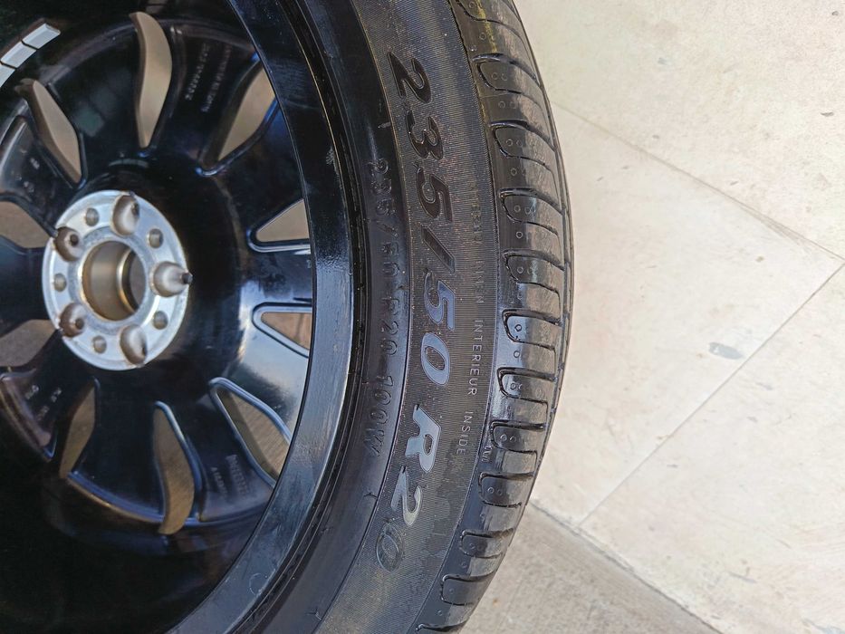 20 цола Mercedes EQE SUV W293 оригинални джанти с летни гуми Pirelli