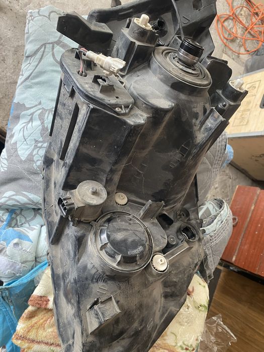 Фары Передние Toyota Alphart дорест