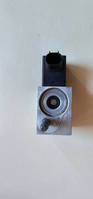 Оригинален клапан климатик Мерцедес w222 wS500 S550 S63 S450 S600