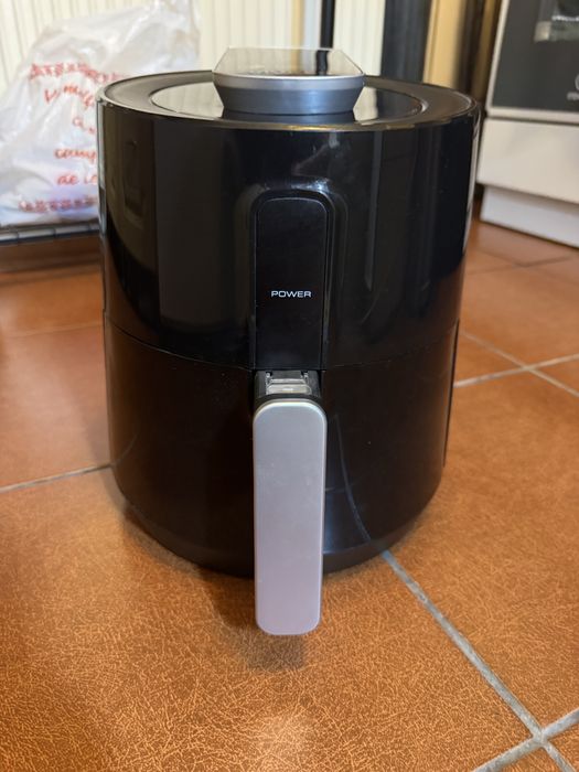 Airfryer Vivess noua , niciodata folosita