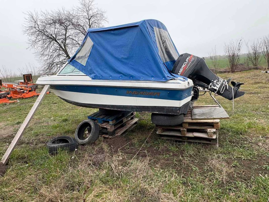 Лодка Invader / 150 CB