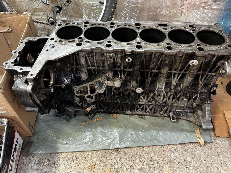 Двигател БМВ е60 286кс