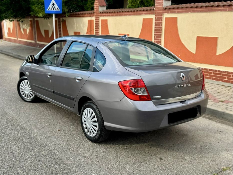 RENAULT Symbol 2012 — imagine 3