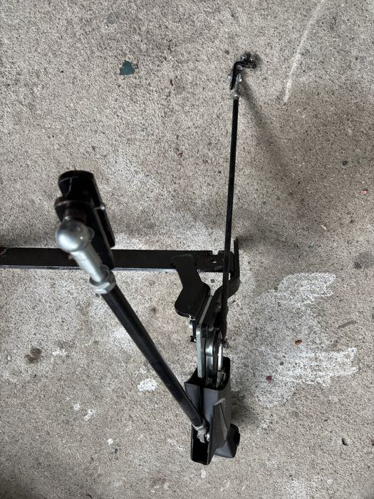 Механизъм за автомобилен педал