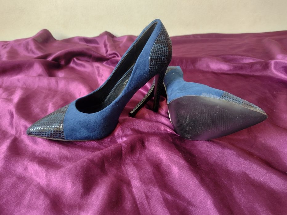 Tocuri albastre cu imprimeu