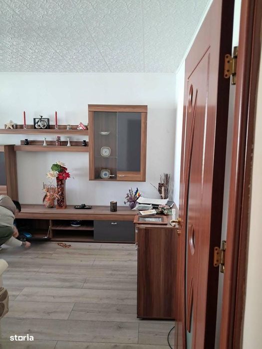 Feldioara - strada Brazilor, Apartament cu 2 camere decomandat - 52 mp