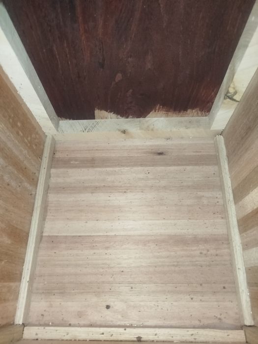 Vând tobă cajon în stare nouă