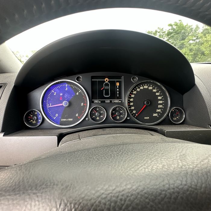 Dezmembrez touareg 2006-2009