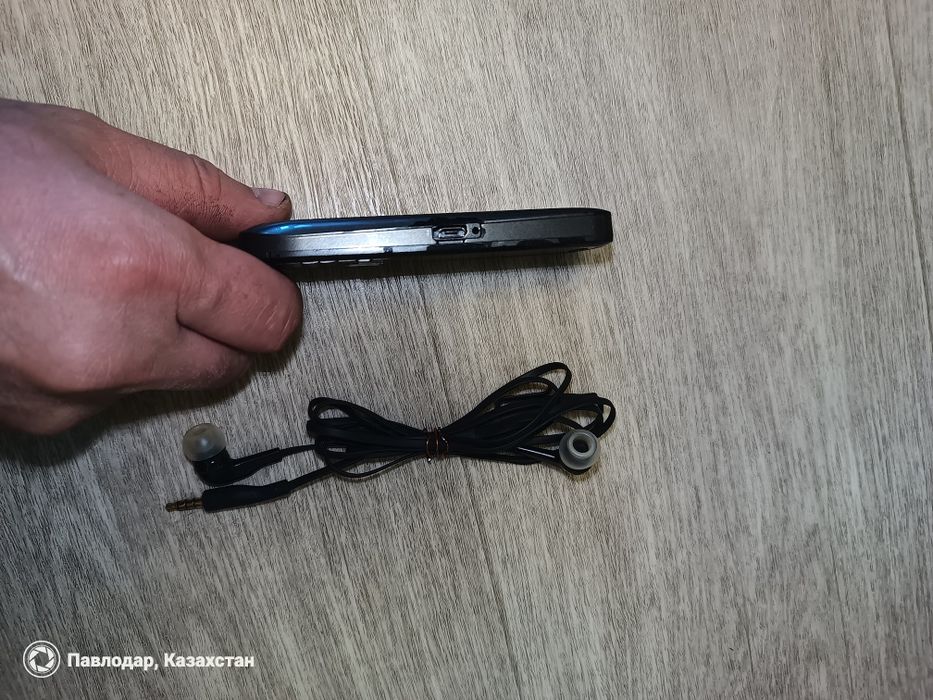 Радио с наушниками