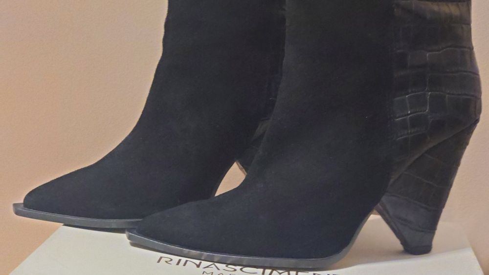 Боти естествена кожа,38 размер,150 лв.