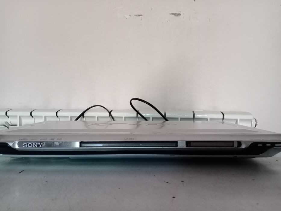 Видеомагнитафон DVD