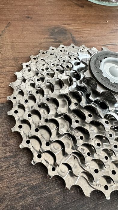 casetă de pinioane SHIMANO  CS‑HG50‑9 11T-34T