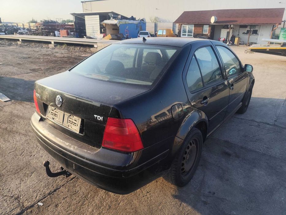 VW Bora 1.9TDI - 116к.с - 1999г. на части
