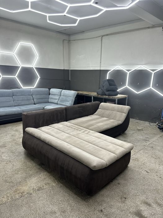 Coltar extensibil cu lada de depozitare