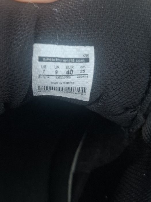 Jordan  4, black cat