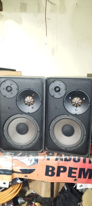 Трилентови тонколони алуминиеви 8" JA 130A