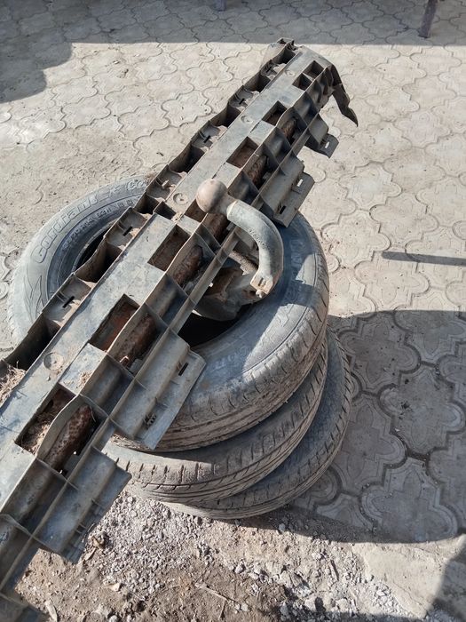 Продам фаркоп на Volkswagen B3 B4