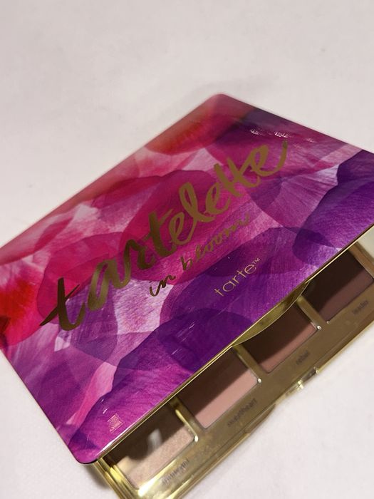 Палитра Tarte tartelette