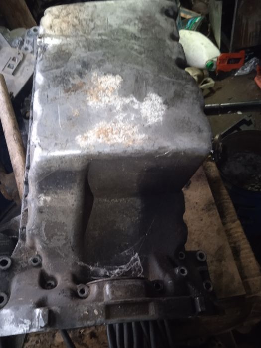 Запчасти на Мерседес вито