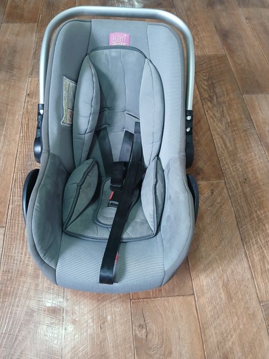 Продам детский кресло