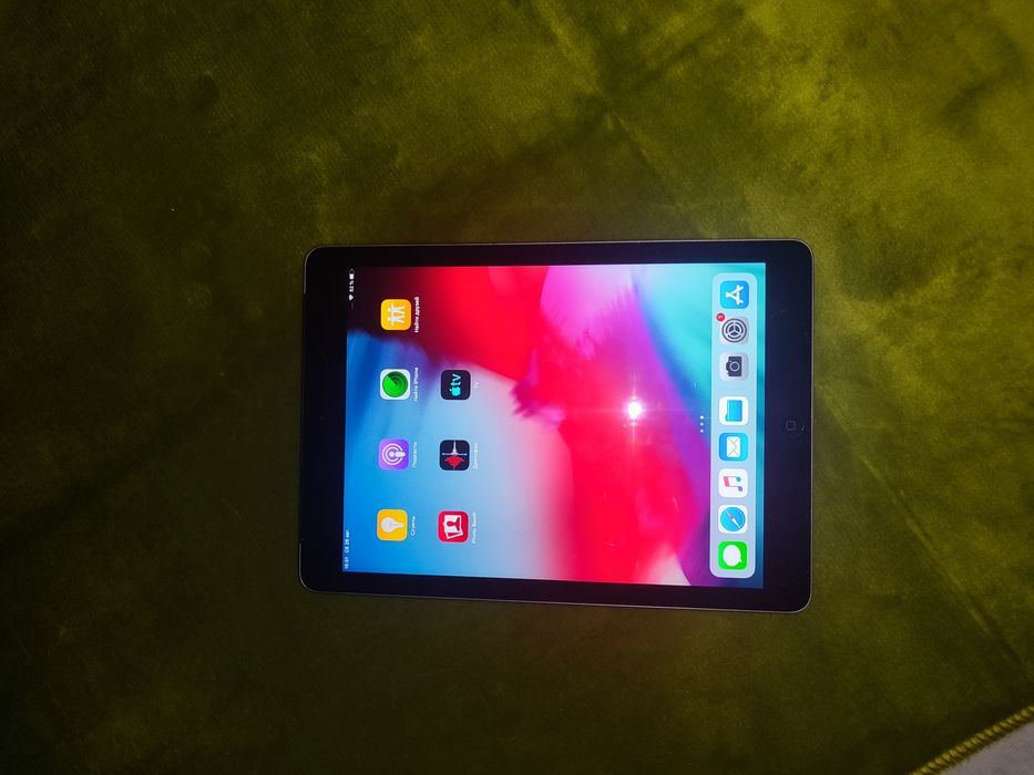 Ipad air 1 (64GB-Sim карта)