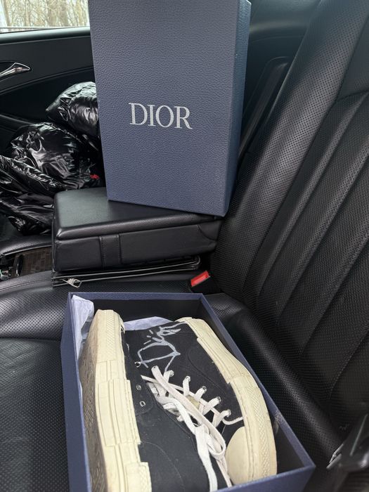 Dior b23 x Travis Scott