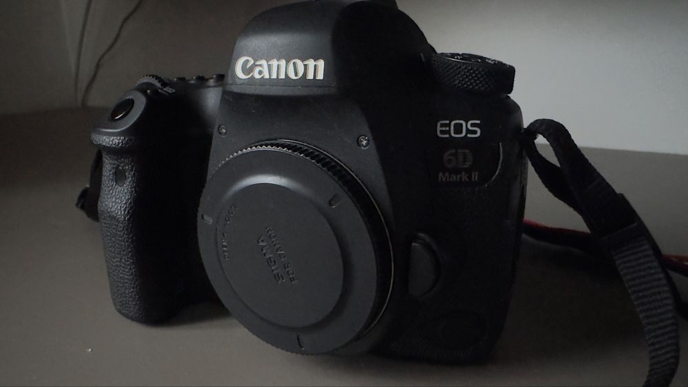Canon 6d mark 2, varianta a doua, o camera foarte buna, full frame