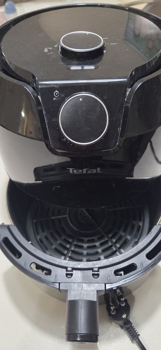 Tefal air fryer  easy fry
