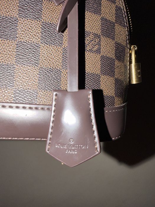 Geantă Louis Vuitton
