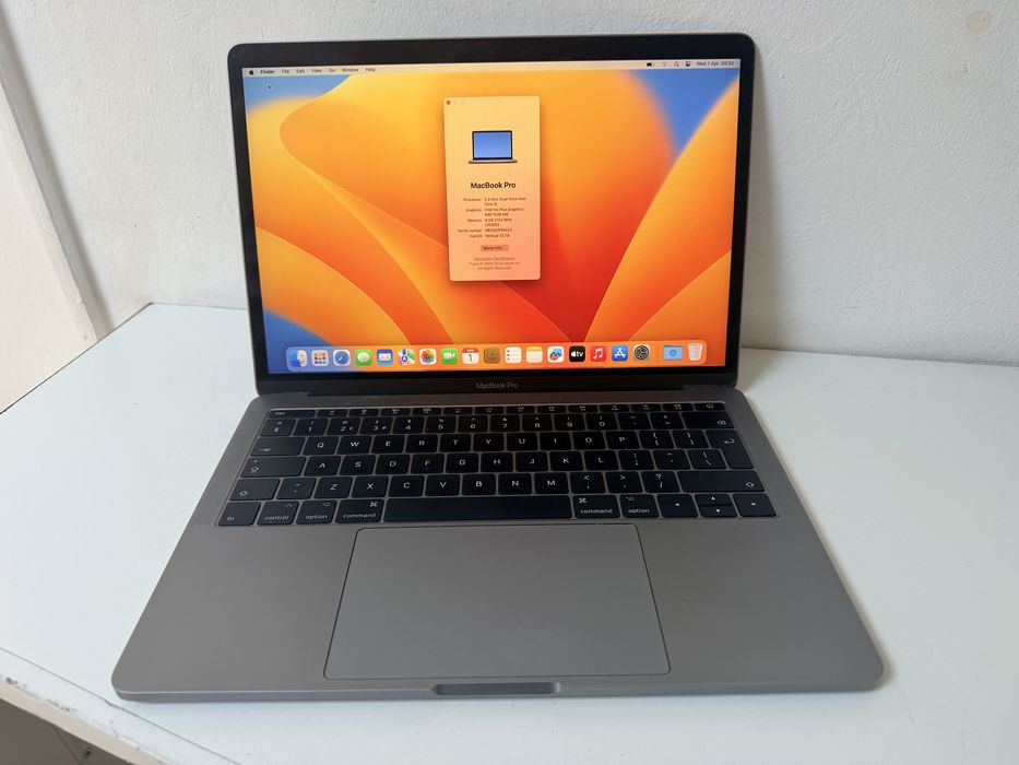 MacBook pro A1708 2017 impecabil
