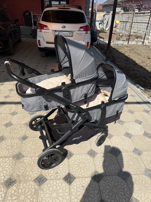 Коляска для двойни или погодок Hauck Atlantic Twin Grey