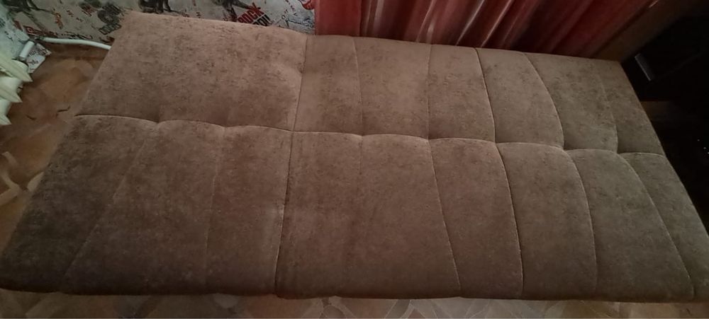 Оттоманка с тремя вариантами положения