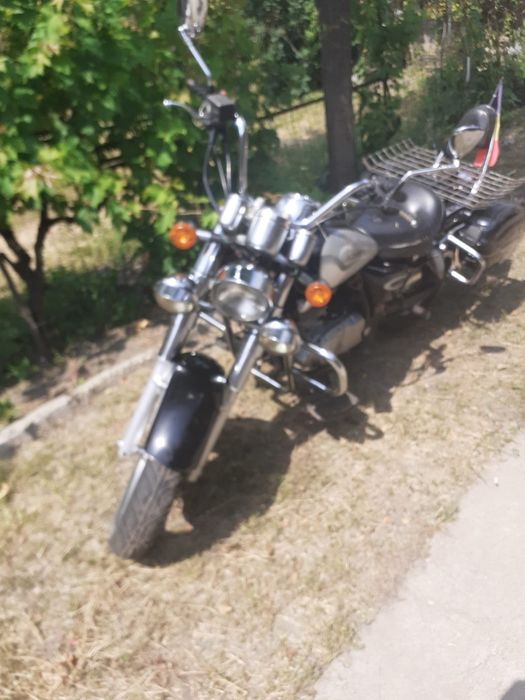 Motocicleta royal