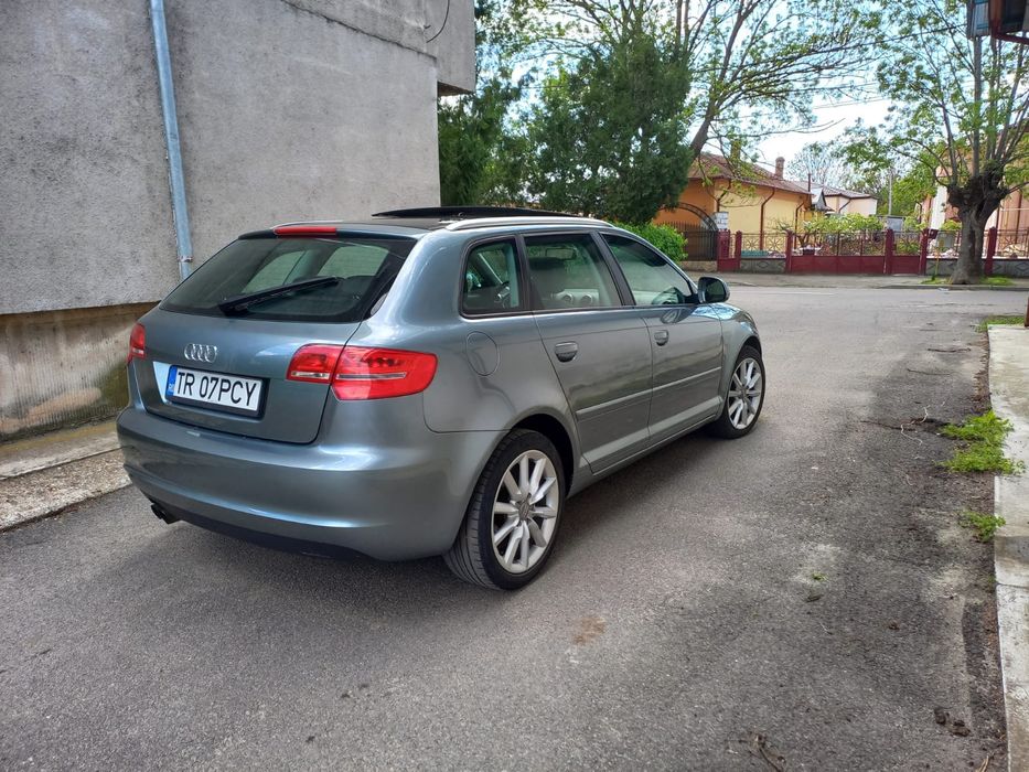 Audi a 3 Motor 2.0  140 cp Fa bricatie 2010 Euro 5 Trapa Panoramica