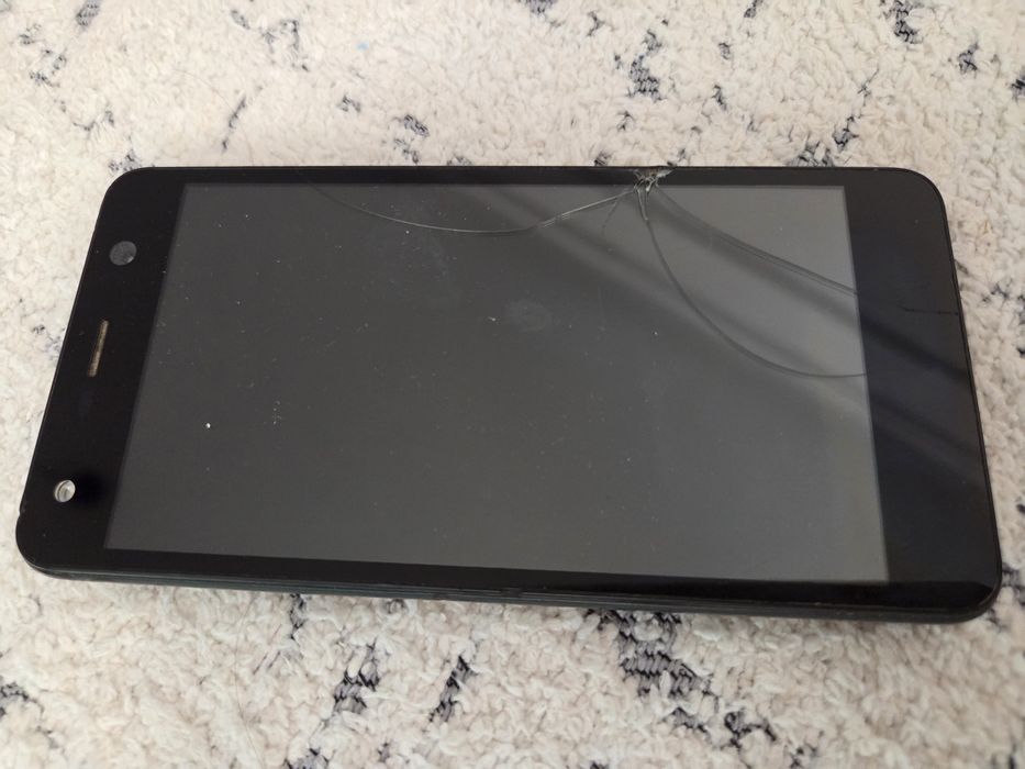 Allview A9 Lite Dual SIM, funcțional, ecran crăpat – 8GB