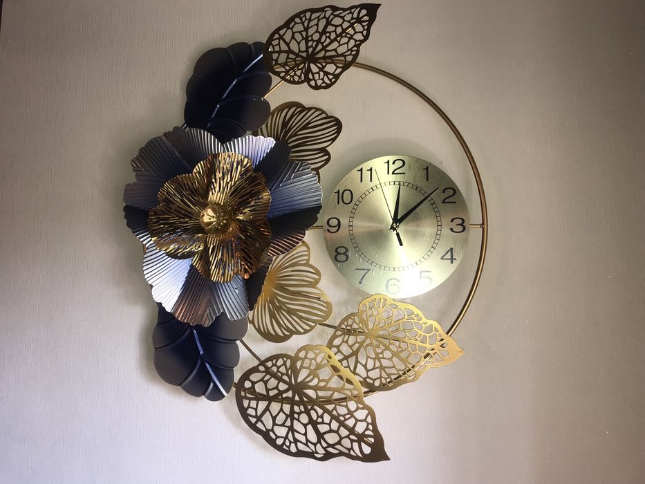 Часы настенные интерьерные металл