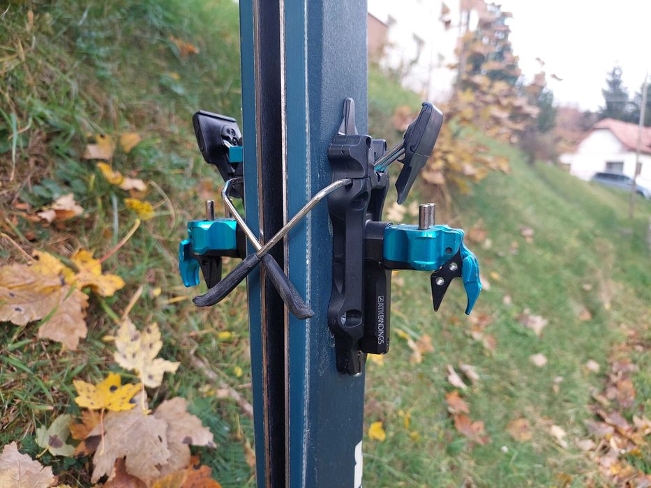 Schiuri G3 RoamR, legături ATK R12 cu stopere, piei foca G3 dedicate