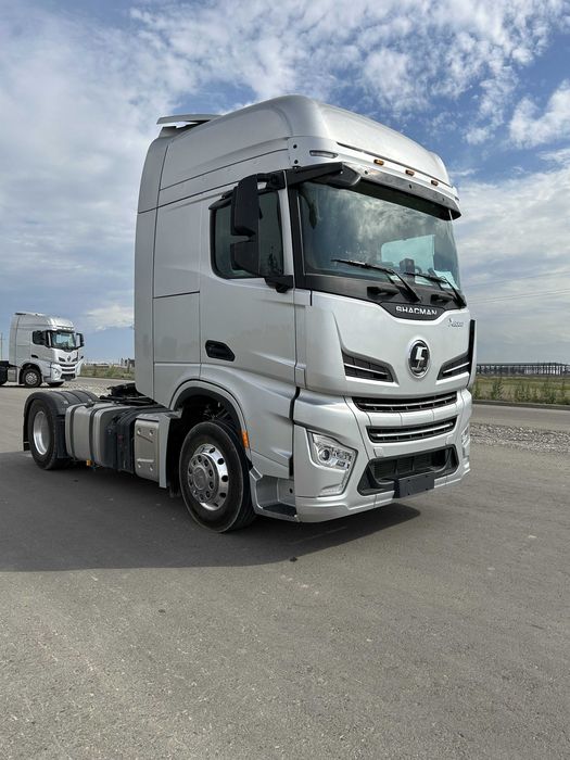 Новый тягач Shacman X6000 4/2