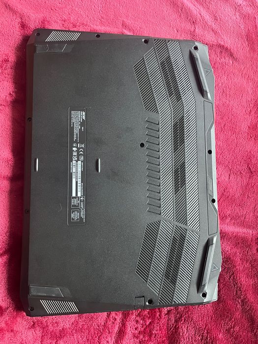 Acer Nitro 5 (AN517-41)